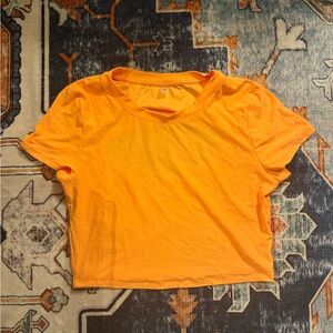 Beyond Yoga Women's Orange Crewneck Crop Tee